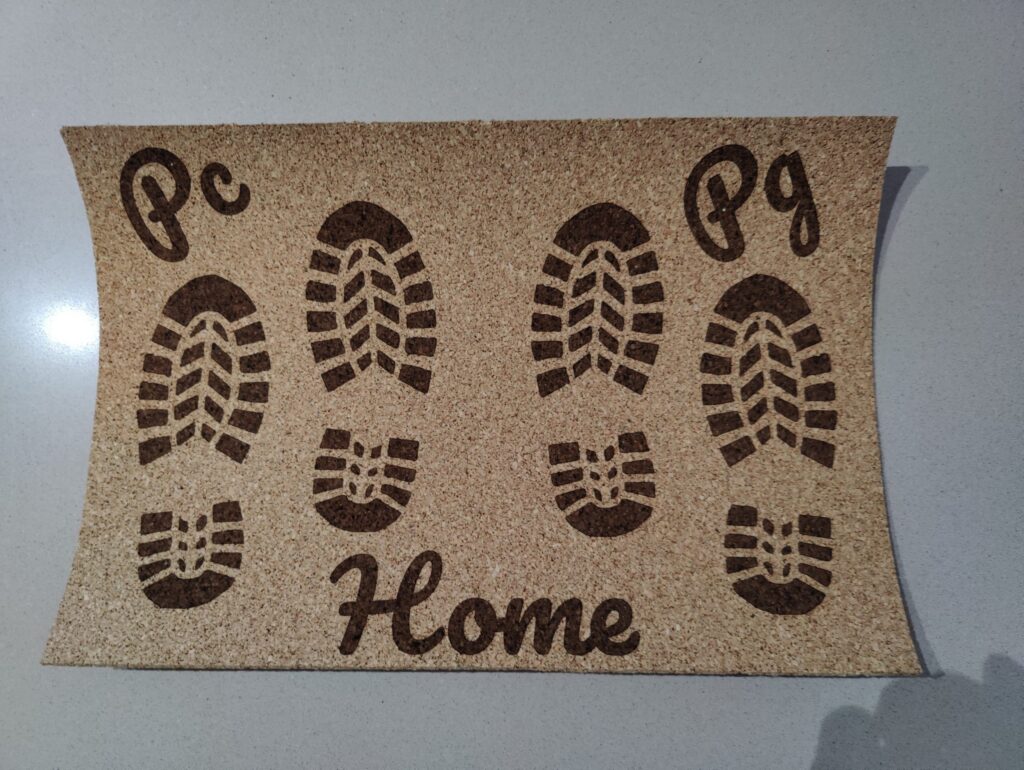 Tapis chaussures liège gravé laser