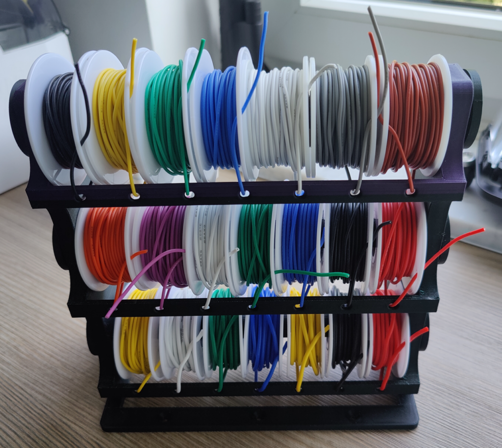 Derouleur de cables DIY fini