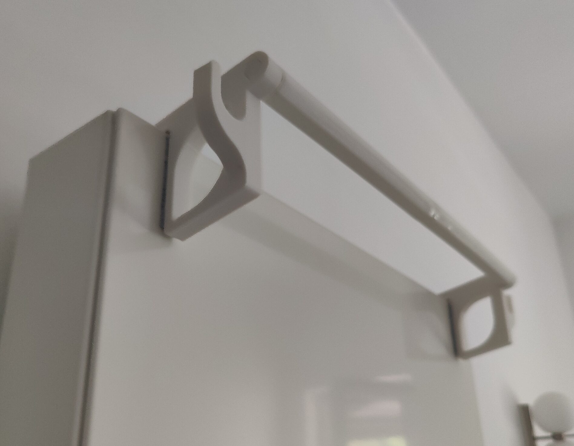 Pendoir essuie radiateur placé