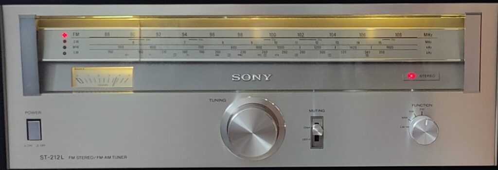 Sony St212 - 1