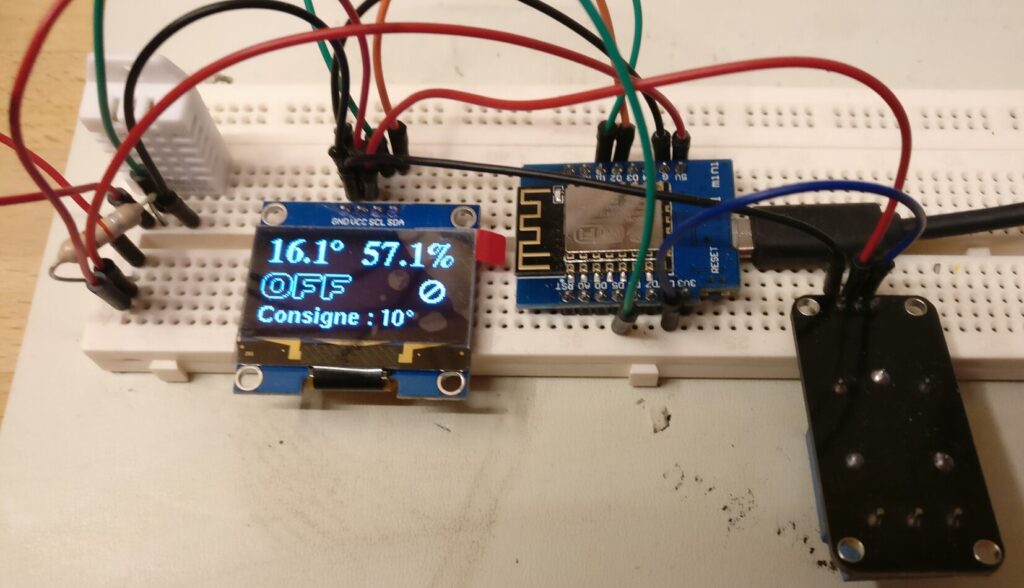 prise gigogne thermostat prototype 1