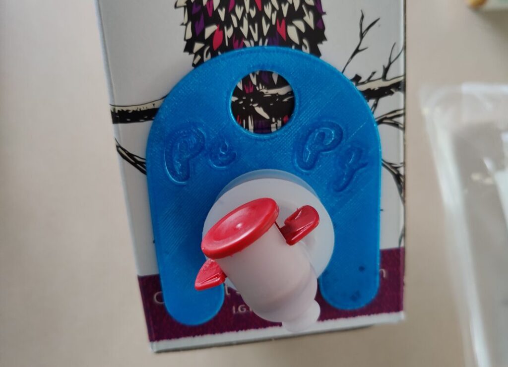 Renfort robinet cubi vin placé 1