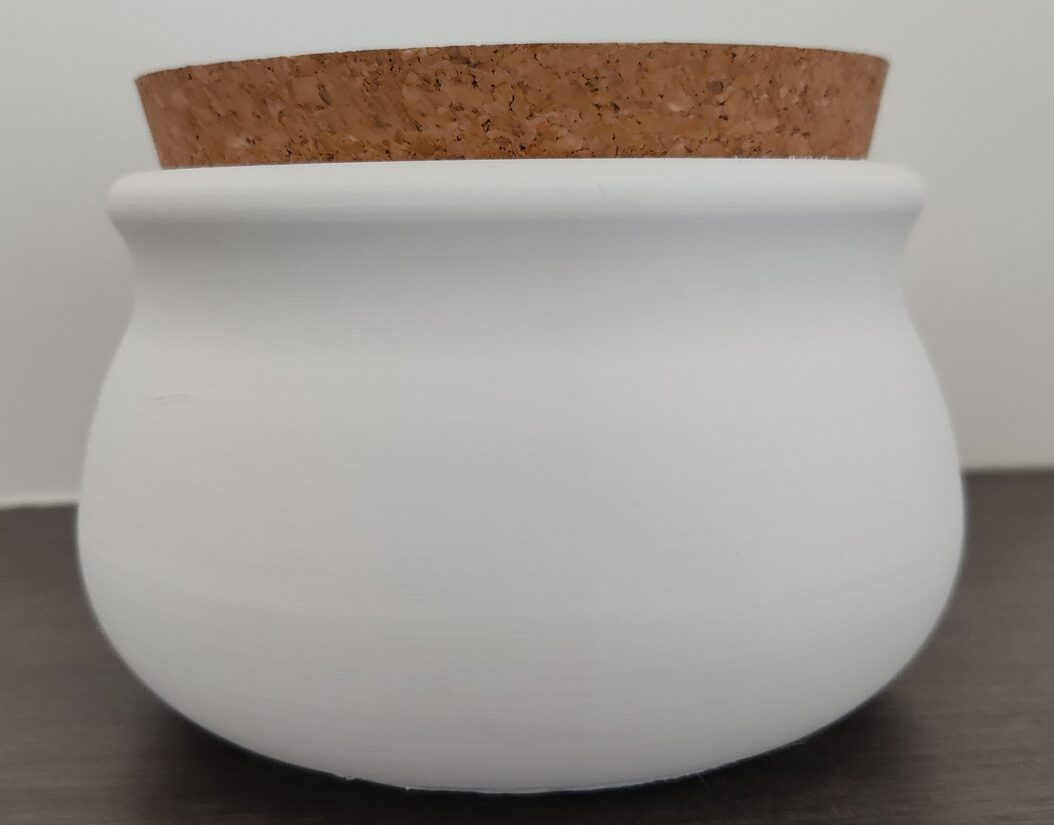 Joli pot décoratif